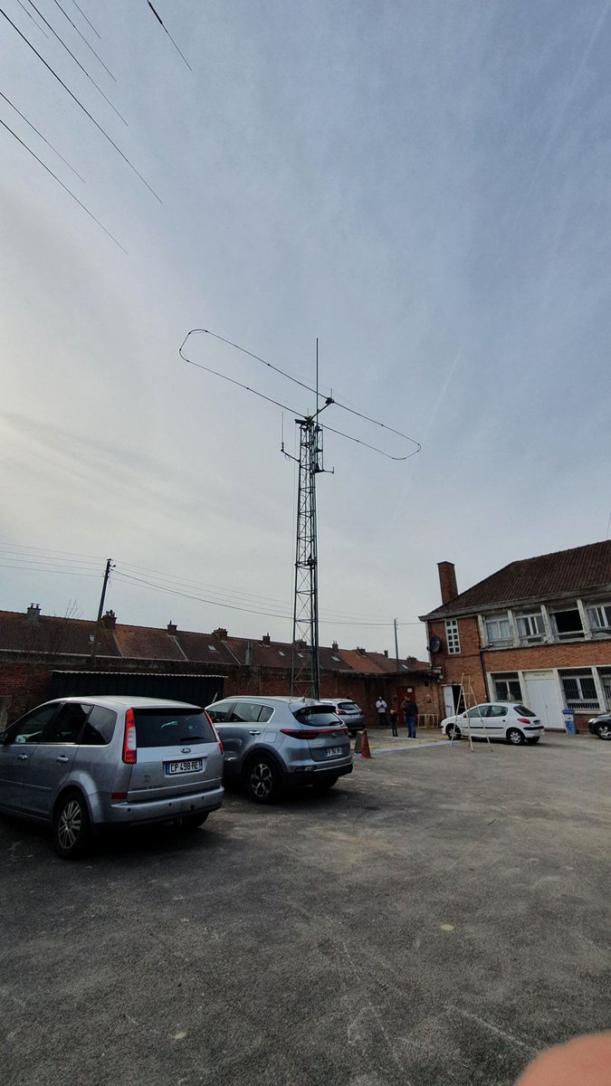 AssociationA2RS's tweet photo. ✅Une journée maintenance au Radio Club de l’Agglomération Dunkerquoise
💪Comme d’habitude ce fut une agréable journée avec une bonne ambiance chez l'A2RS!

#CappelleLaGrande #CommunautéUrbainedeDunkerque #dunkerque #maintenance #A2RS #F8KGS #hamradio #Radioamateur #amateurradio https://t.co/2HGQIMfzVs