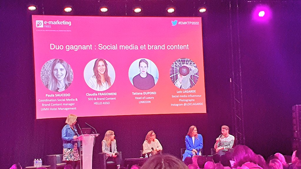 mcoudie's tweet photo. Table ronde #brand #content :
⭐️ cibler ses réseaux sociaux en fonction des objectifs et ressources
⭐️un canal, une audience, un contenu
⭐️défi : véhiculer son ADN, ses valeurs, humaniser, se différencier
#EMKTP2022 https://t.co/QhkmFtwcOa