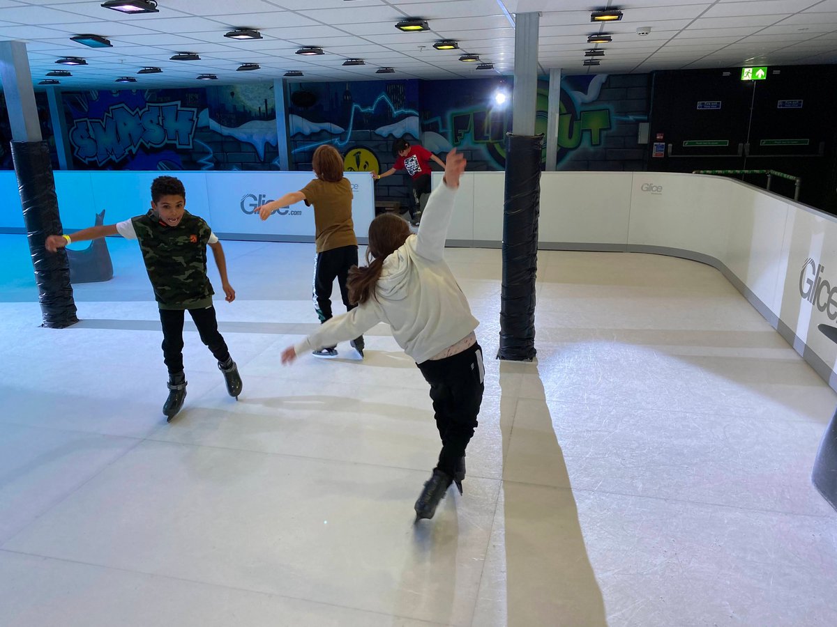 1stbeckenham's tweet photo. For our last meeting of the term, Cubs and Scouts went to Flip Out Croydon. Everyone had a great time - could try laser quest, bumper cars, synthetic ice rink, ninja tag, inflatable obstacle course, mini golf. https://t.co/BTY5Z5ypYn