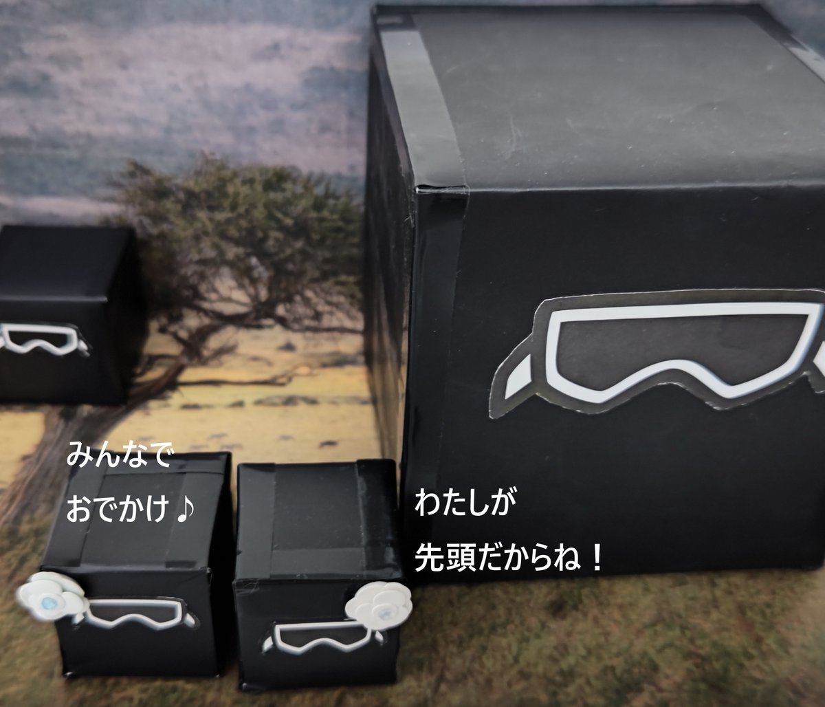 blackbox_winter's tweet photo. 日本●命のカレンダー、真似してみたシリーズ
これは11月のカレンダー

小僧・・・じゃなくて小象🐘🐘ちゃんがめちゃめちゃかわゆ😍
本当にこんな会話してそうな戯れっぷりです https://t.co/I1oNYuZv6e
