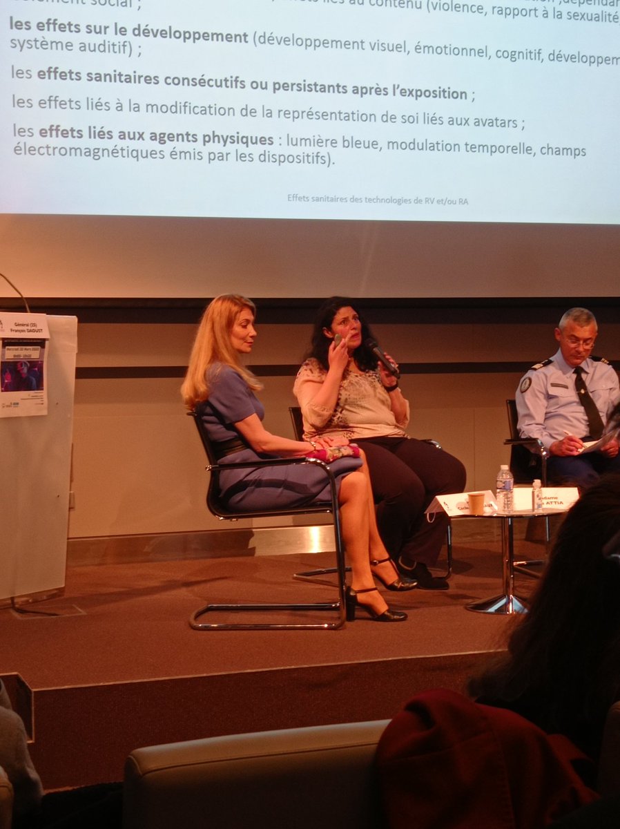 CRGN_GN's tweet photo. 🎙️ Dina Attia s’exprime sur les ⚠️ #riques de la #VR et de la #réalitéaugmentée 🥽. Quelles #bonnespratiques adopter ? 🔴 Pour le savoir, RDV dans 👉 le 1er commentaire
@augouard @FIC @casden_bp @incybermedia @mairie12paris #creogn #atelier #prisedeparole https://t.co/4i7YZ0z8Jf