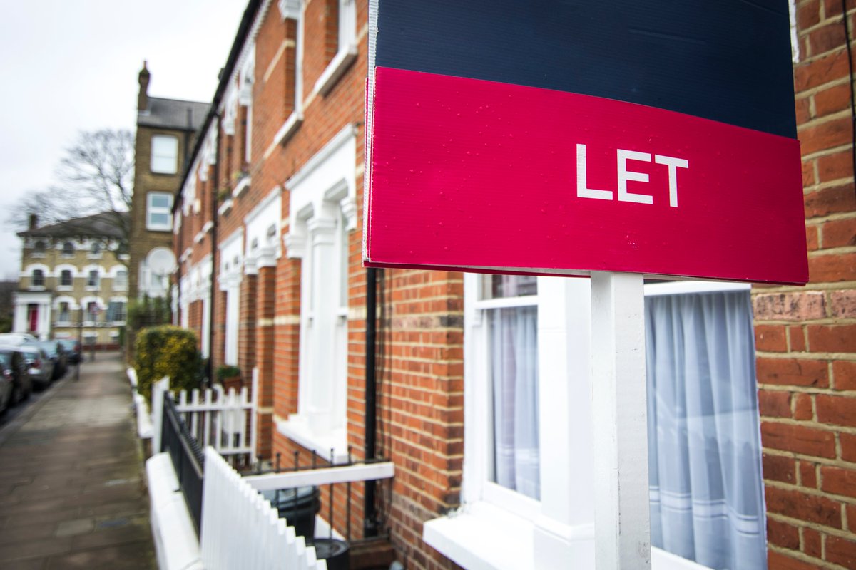 award_ltd's tweet photo. Despite frequently being dis-satisfied, people rarely change banks. Is it the same for letting agents? The answer is that it needn’t be, so why settle for second-rate service? https://t.co/dFFrNxj7Et

#lettingagentscambridge https://t.co/m5pgKbCxL9