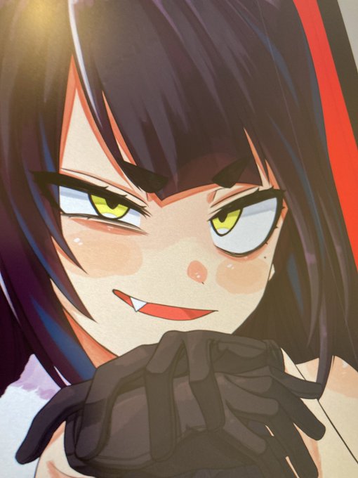 チラ😈 