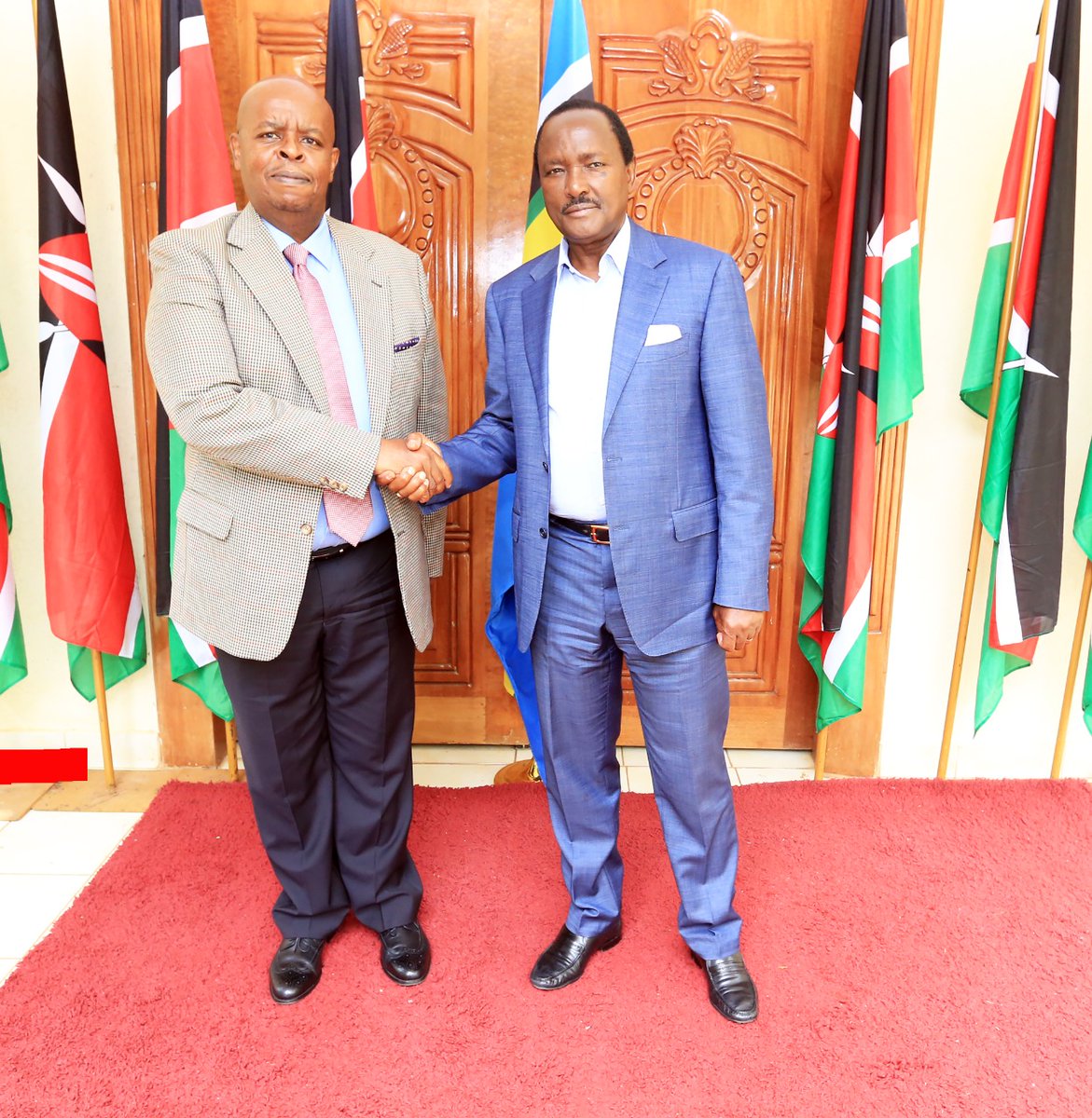 skmusyoka's tweet photo. Earlier toddy, I met with Jimmy Kibaki &amp; committed to strengthening our already strong personal &amp; political relationship. 
We also discussed the forthcoming August General Election 2022. We committed to working together &amp; ensuring that 🇰🇪 remains stable, peaceful &amp; prosperous. https://t.co/Tb2KFYyY6r