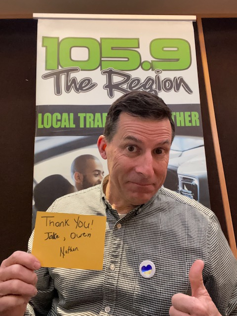 1059TheRegion's tweet photo. Loving it! Our man @JimLangSports is loving his #Buttons4Ukraine Great work Jake, Owen and Nathan! @redcrosscanada #StandWithUkraine https://t.co/ZmAjH2mqIp