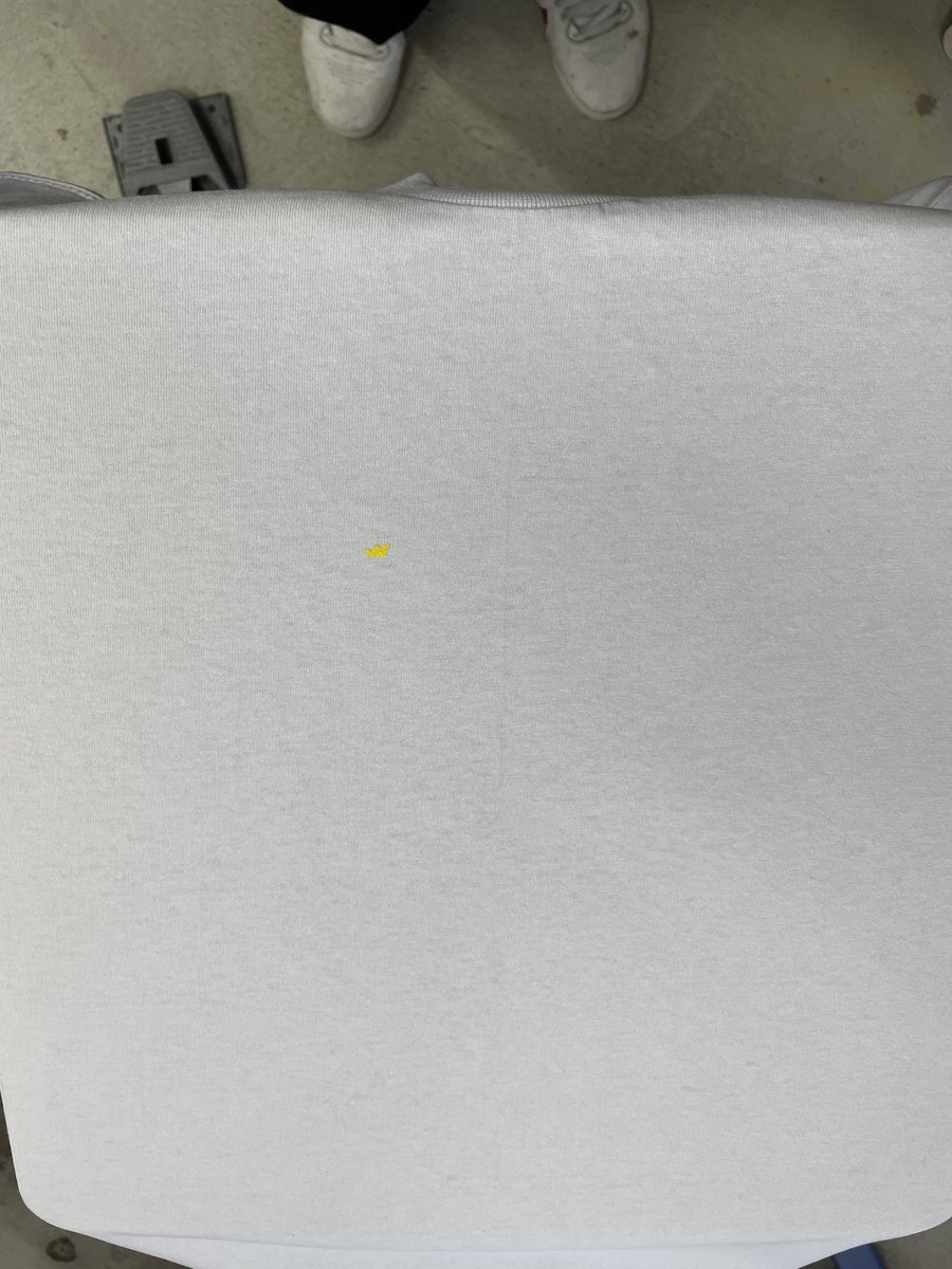 CloveR_GUJO's tweet photo. スケート以外のお仕事紹介
シルクスクリーン4色プリント
なんと、クローバーでは版代がいらないよ🍀
#シルクスクリーン https://t.co/2CFv1UOrT6