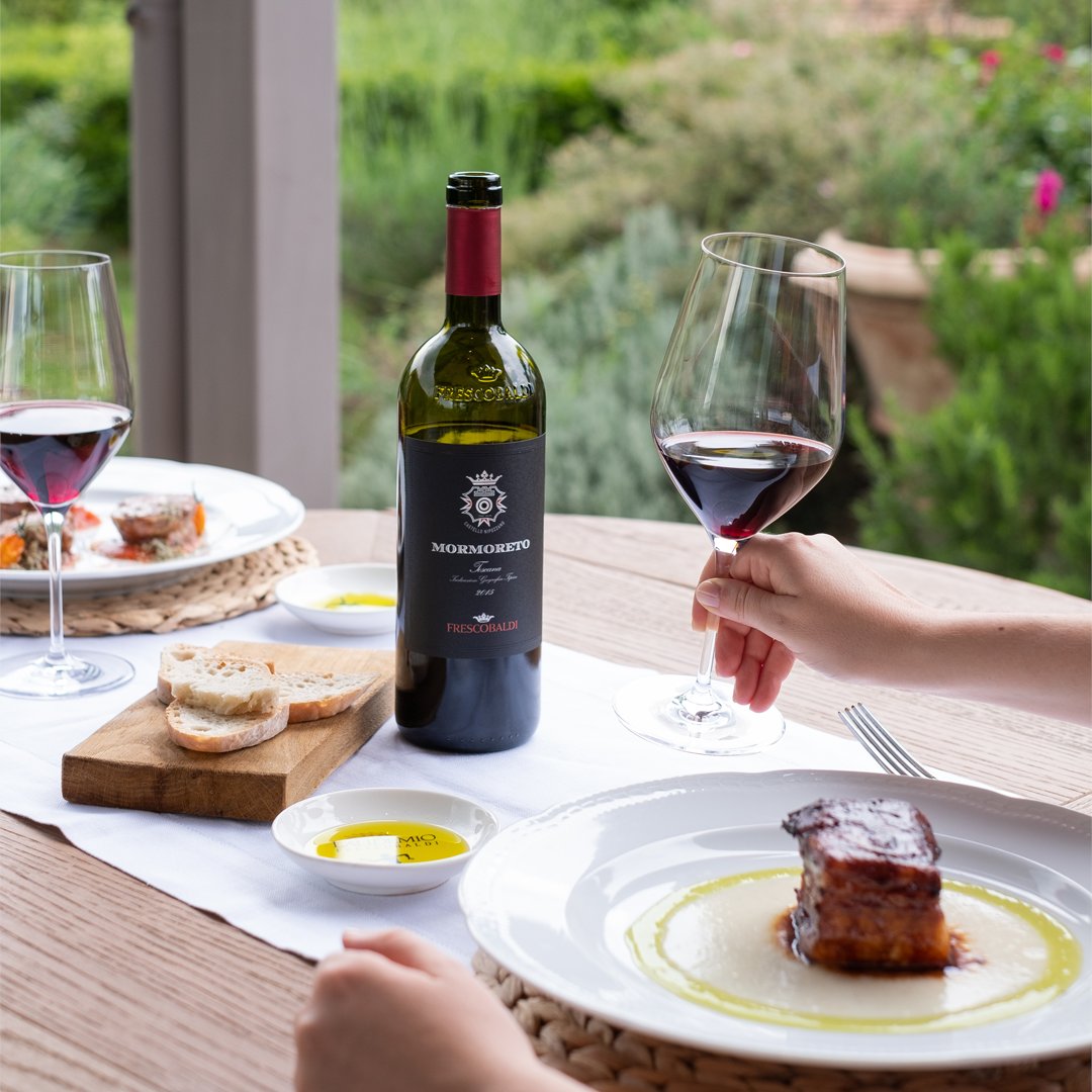 FrescobaldiVini's tweet photo. #OsteriaPeranoFrescobaldi is ready to welcome you back with a new menu and some great old certainties. 
 #TenutaPerano #ChiantiClassico #Mormoreto #CRU #CastelloNipozzano #ChiantiRufina #Frescobaldi #FrescobaldiVini #ToscanaDiversity #WineLover #Tuscany #TuscanyWine #Wine https://t.co/Wduh0rJOcw