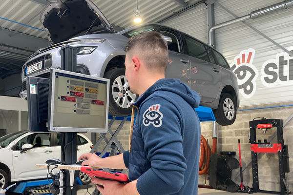 Début d’année 2022 en fanfare pour <a href="/stim_car/">StimCar</a>. Après l’annonce de la prise de participation majoritaire du groupe <a href="/StellantisFR/">Stellantis France</a> , le spécialiste du reconditionnement de voitures d’occasion annonce l’ouverture d’un nouveau centre à Rouen
auto-infos.fr/article/stimca…