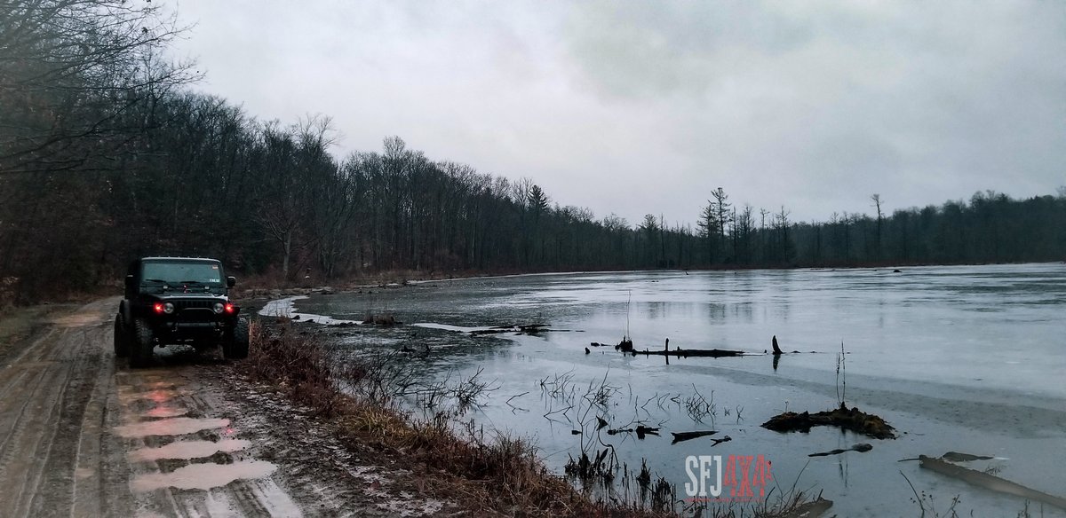 ScottL_SFJ4x4's tweet photo. Exploring Mud run down near camp
_____________________________________
@sfj_4x4 TV ๐ฅ https://t.co/grUEL6zAC2
๐ธ @scottl_sfj4x4_trailteam
https://t.co/G8YJvM0Zu0
_____________________________________
#trailteam #Jeep #SFJ4x4 https://t.co/TdRrAJDzjF