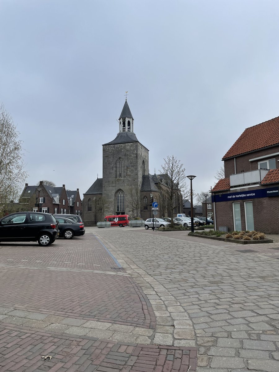 BrinkRick85's tweet photo. De dag begonnen in de @Gem_Tubbergen! Waar ik een mooi gesprek heb gevoerd over #diversiteit en #inclusie, samen met ook de @DinkellandInfo 👍!#NuActie #kwartiermaker @ProvOverijssel 💪 https://t.co/gU25x4lySW