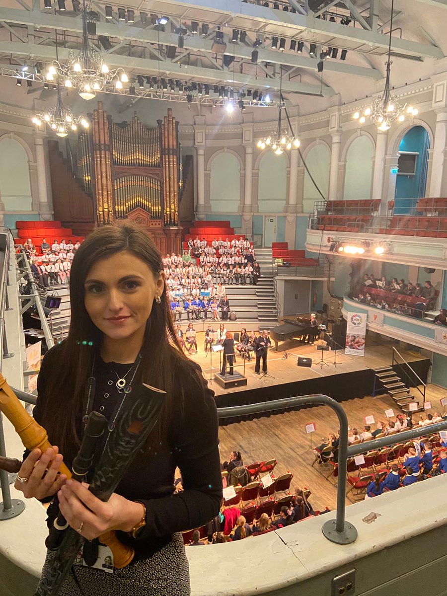 StokeCMS's tweet photo. Rec Fest Day 2 rehearsals with soloist Anna @RegandVic @SoTCityCouncil @StokeLearning @emsstaffs @tmpartnership @HarpfieldST4 @OLOG_CA @SGSM_Academy @StGregorysCA @catholic_all @stjoegoldenhill @MusicSMW @StMargaretWard @StMariaGoretti1 @StMarys_CA @StPetersNewman #RecFest2022 https://t.co/kK13aAuqyG