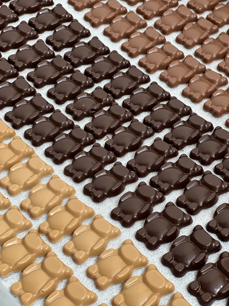 cyril_lignac's tweet photo. Fritures oursons #nouveauté #Pâques #cyrillignac #gourmandcroquant https://t.co/zj6NCwbccU