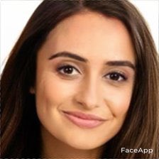 noeliahideko's tweet photo. Pepe Viyuela pasado por el Faceapp es Penélope Cruz https://t.co/AH5OUSthT7
