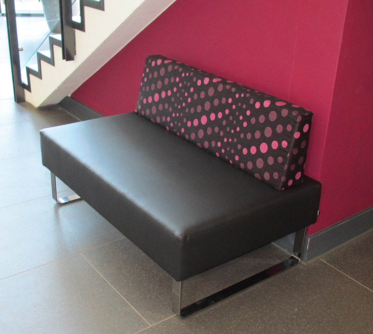 AerofoilDesign's tweet photo. This modular seating system has endless possibilities  and can be configured to suit many different seating arrangements. It is perfect for break out seating, waiting room seating and reception seating 
https://t.co/h6kZWFtYxM https://t.co/WdpkhDZFFC