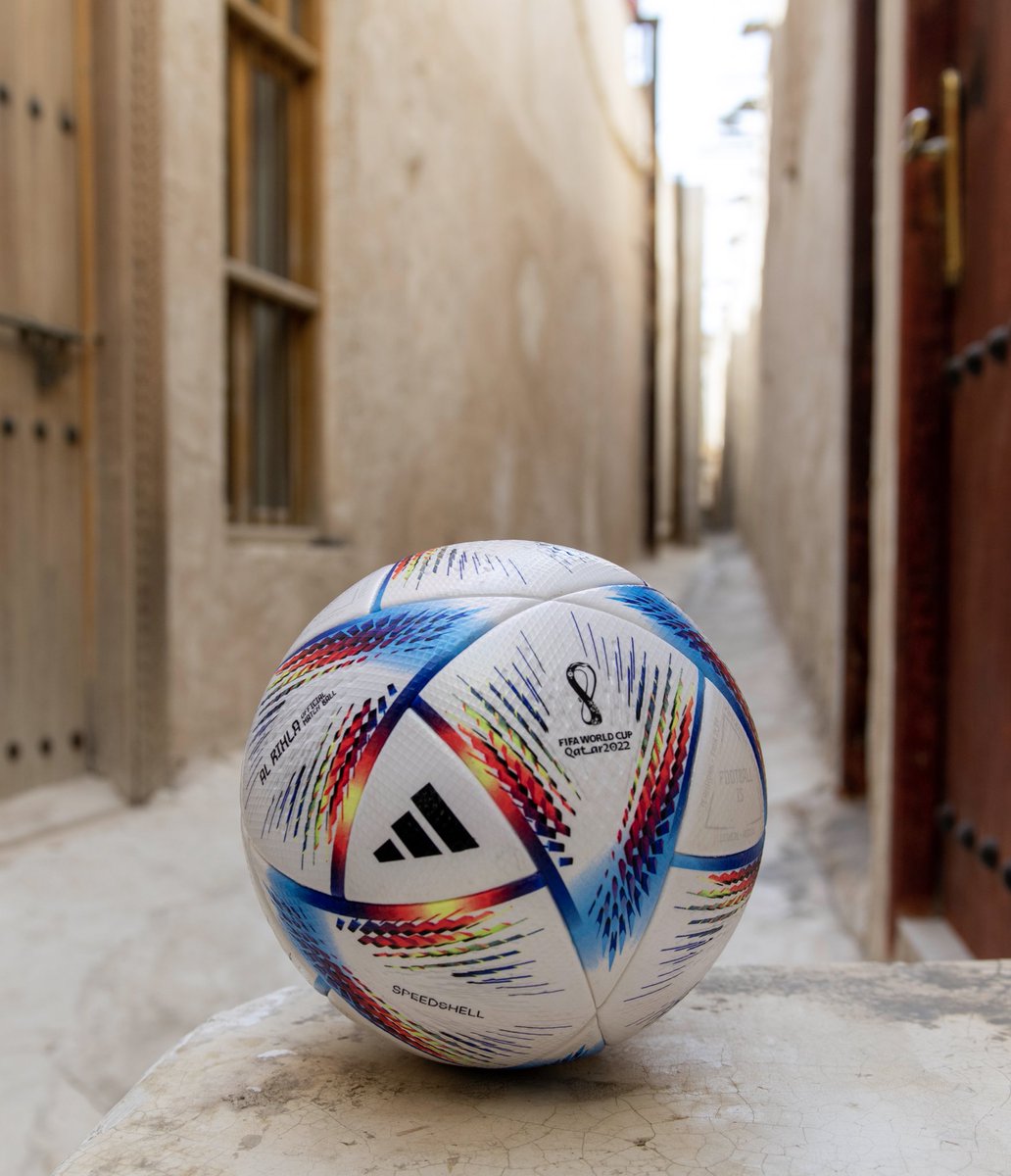 ActuFoot_'s tweet photo. 🚨 OFFICIEL ! Adidas dévoile le ballon de la Coupe du monde 2022 ! https://t.co/iMgqGG1dVM