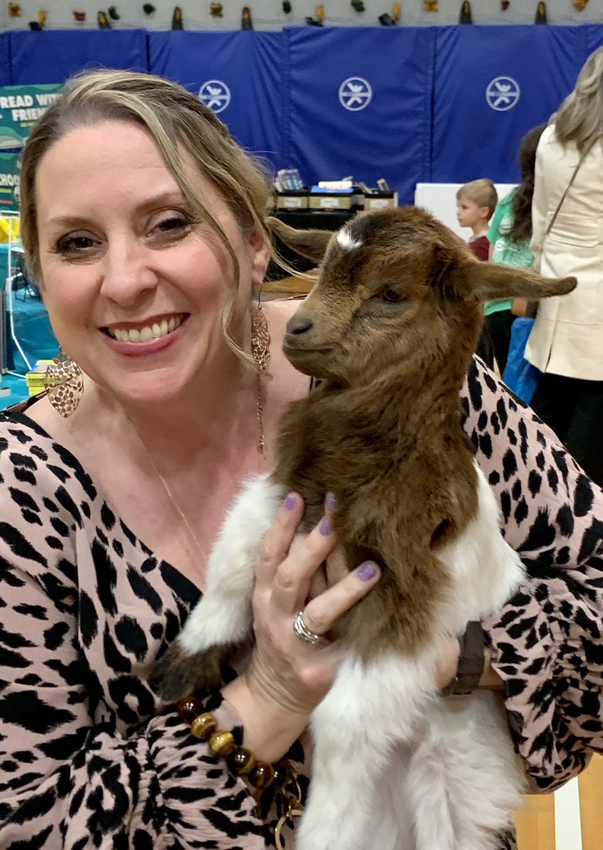 Every “kid” is welcome at the book fair. We had a special visitor who lit up faces today.  <a href="/LakeRidge_JCS/">Lake Ridge Elem</a> <a href="/LakeRidge_JCS/">Lake Ridge Elem</a>
