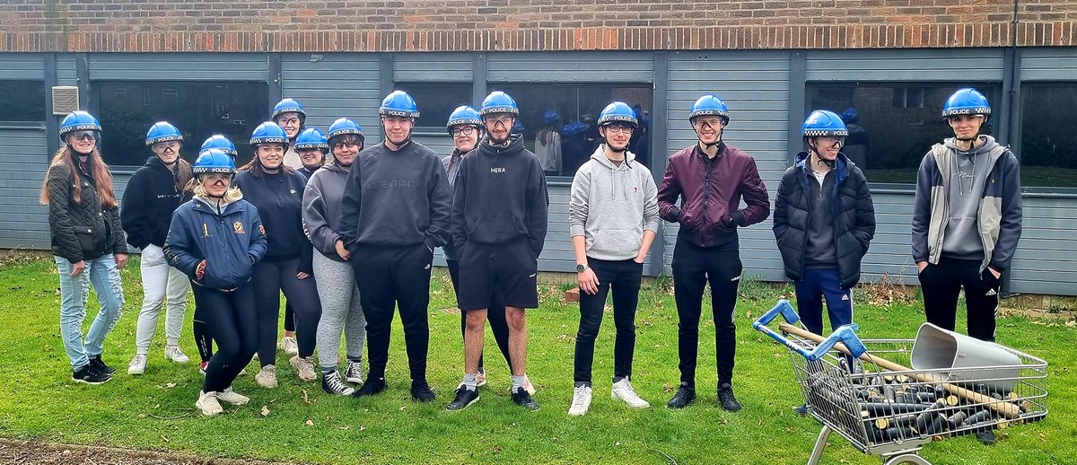 PCDKirkwood's tweet photo. ๐| Thank you to the HE Level 4 and 5 Criminology students from @BishopBurton that supported @Humberbeat with training PSU officers.
A GREAT experience for the students offering an insight into this invaluable department.
#HumbersidePolice
#PSUTraining
#PublicOrderTraining https://t.co/jzMjdteeUc