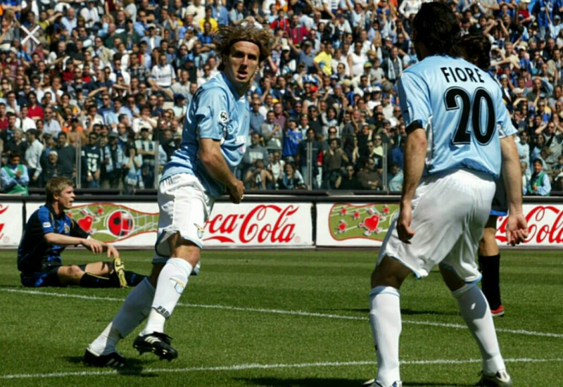 Nino_TheBest's tweet photo. Ti eri stufato. L'ultima partita prima di tornare a casa. Bagagli già in auto, te ne saresti andato la sera stessa.
Tifoseria, società, compagni di squadra: tutto l'ambiente ti sembrava troppo arrendevole. No, tu non ci stavi.
Buon 50° compleanno, Karel.
Auguri, Campione! https://t.co/kY8dGbLIlh