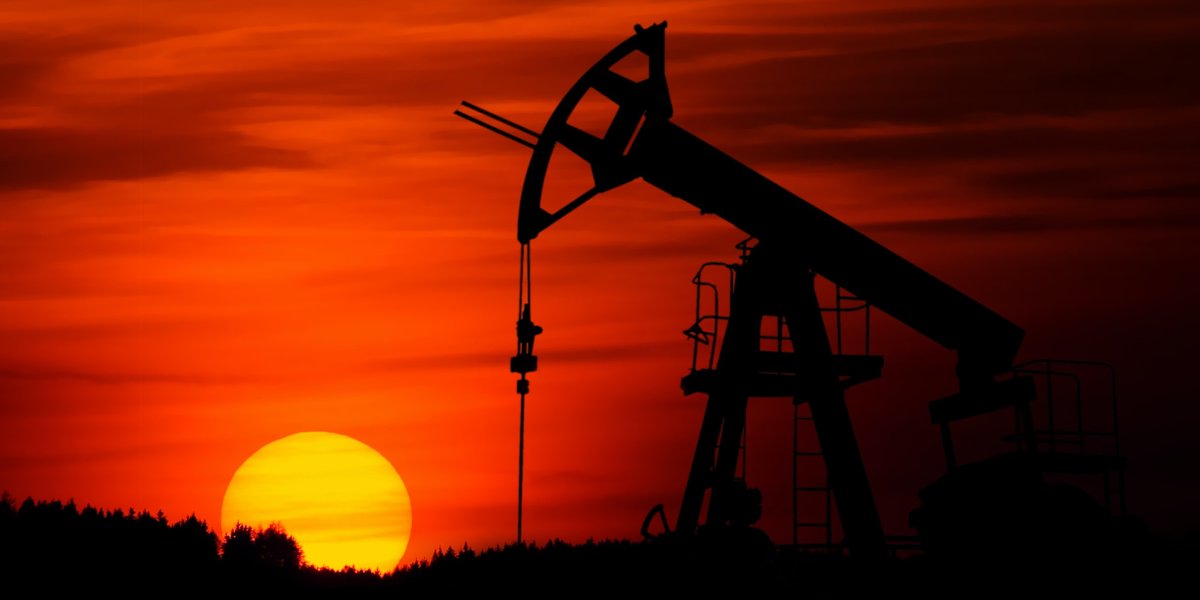 In 2015, <a href="/MichaelPorter/">Michael Porter</a> <a href="/Harvard/">Harvard University</a> called the #frackingboom “a game changer” for improving US economy.📈 #SternSpeakersandAdvisors reps many top experts who help biz leaders make sense of what’s next in #energy &amp; where to invest. Contact us to learn more. bit.ly/3NsPo9P