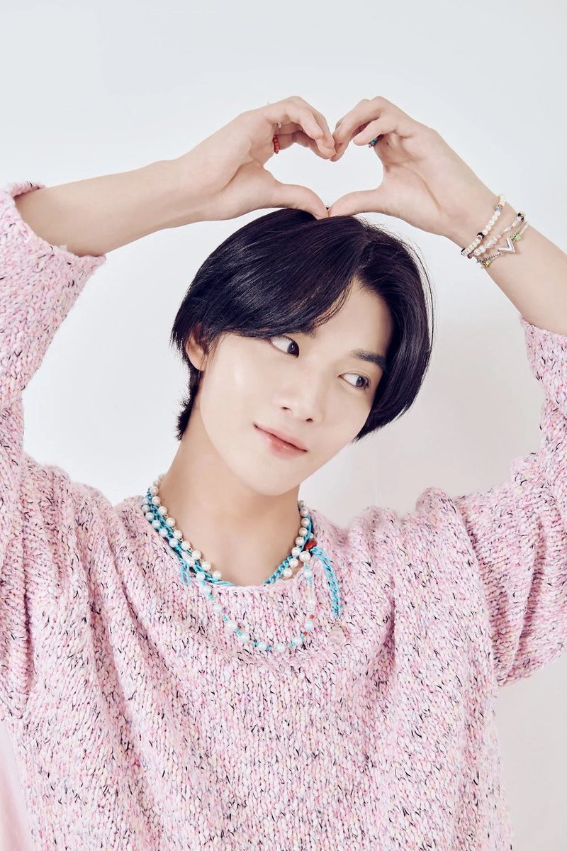 Springbae0510's tweet photo. 속눈썹봐 https://t.co/Xw17fDibCx