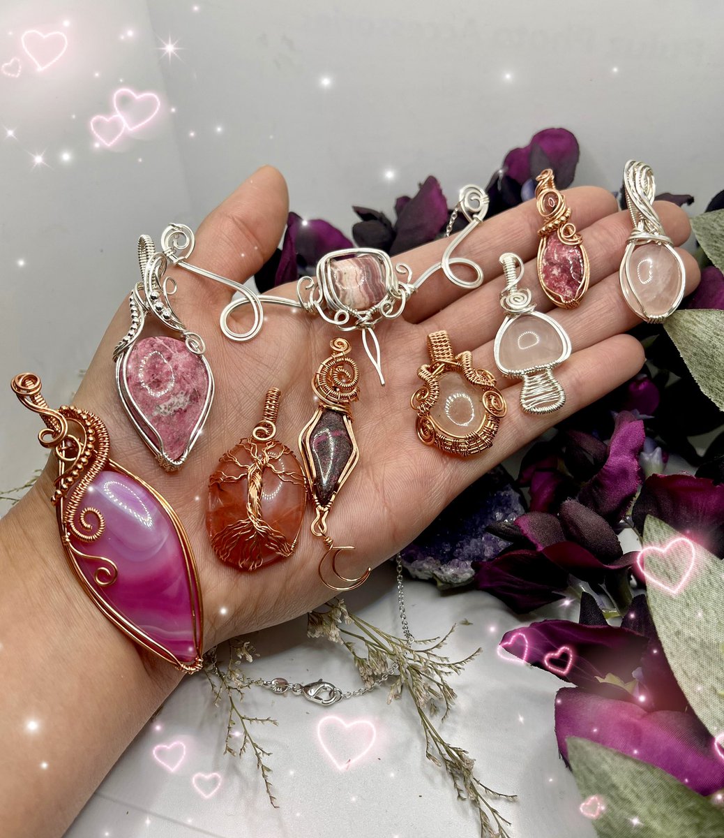 CRYSTAL LIVE SALES!!

FREE SHIPPING

$10 off your first purchase 

THIS THURSDAY 

Only on the PopShop Live app!! More info in the comments!