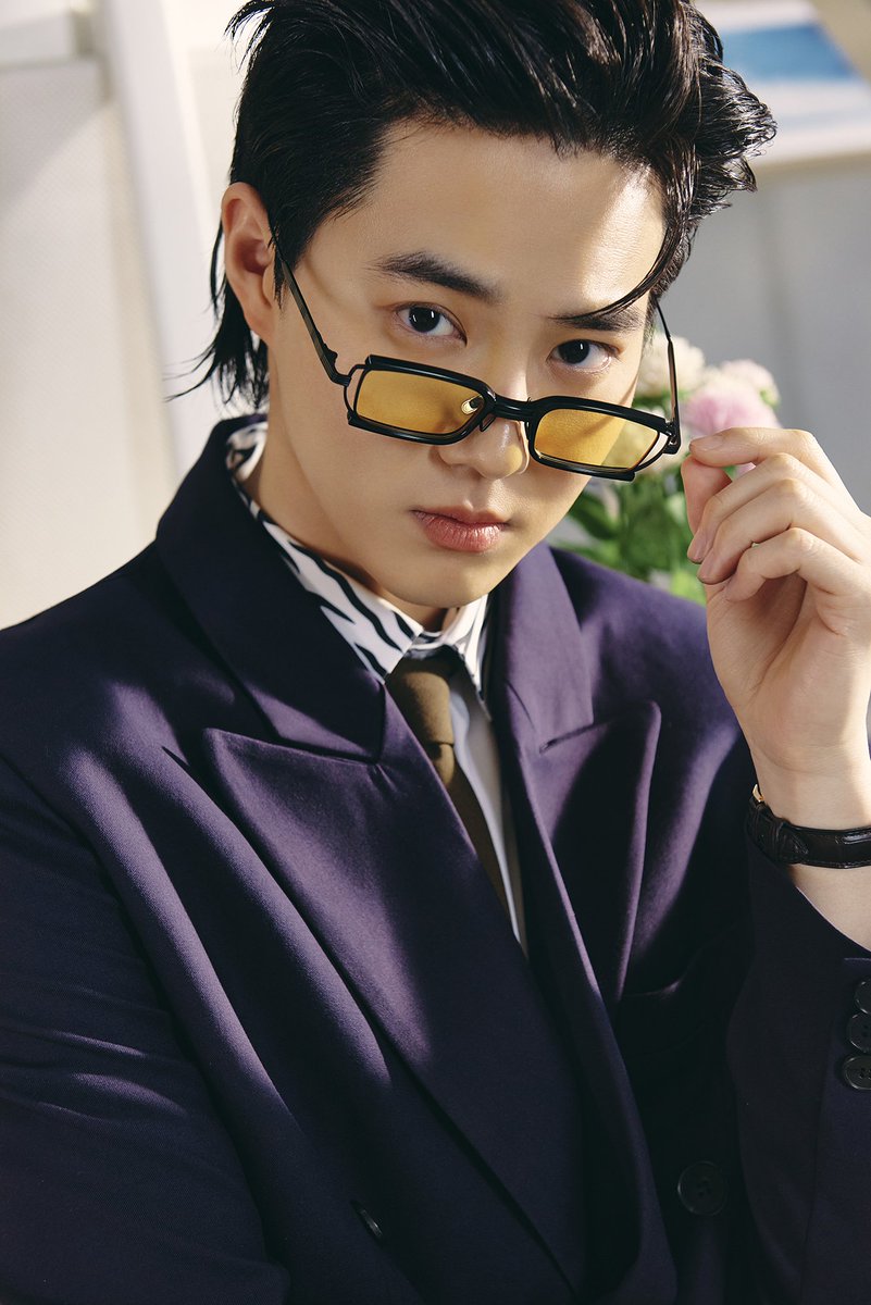 Zohaexol's tweet photo. این جونمیون من نمیتونمممممممممممممم
SUHO GREY SUIT D-4
#Suho_Hurdle #SUHO 
@weareoneEXO 
@B_hundred_Hyun @layzhang https://t.co/XYbTmTqPdJ