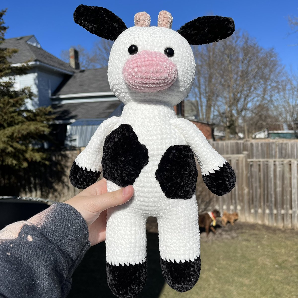 where are all my cow lovers at?!

just added a full size cow to the shop for the first time in TWO YEARS!! 

grab it while you can!