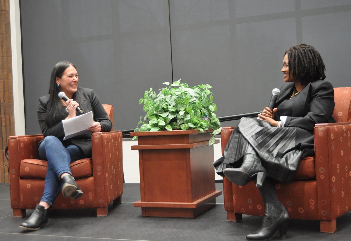 CenturyCollege's tweet photo. Thank you, @Rosetta33496986 and Tracy K. Smith, for a wonderful kickoff to our @MinnStateEdu #WriteLikeUs National Writer Series. Last night's presentation was magical!
#WriteLikeUs #writers #poets #writerscommunity #writerslife #MinnesotaWriters #WhiteBearLake #Minnesota https://t.co/0eKdKvLZbj