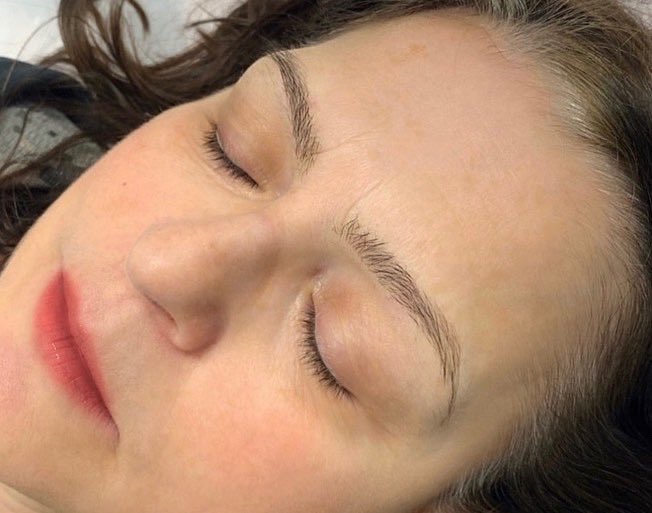 Before &amp; After Brow Transformation

🖋 Powder brows w/ Tina Davies pigment
👩‍🎨 PMU Artist Glenda
📍 Beau Institute, Cherry Hill NJ

Tap link here shor.by/beauinstitute or call us at 856-727-1411 to schedule your brow appointment w/ Glenda. #cherryhill