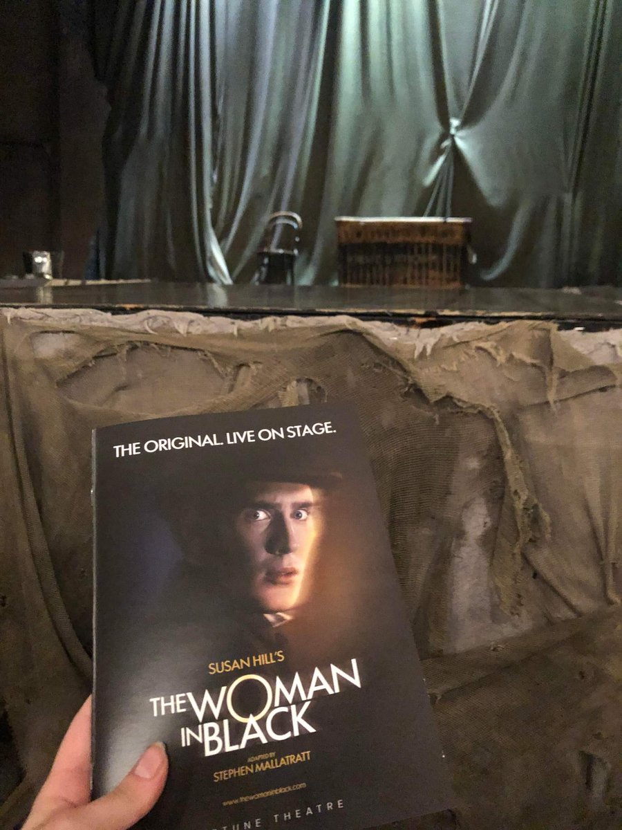 15a13e11e's tweet photo. Busy few months but am very happy how many productions I've managed to fit in going to watch... Plus performing myself in a dance show! #lovetheatre @curiousonstage @lesmisofficial @bookofmormonuk @mayflower @Womaninblack_UK @FortuneTheatre1 https://t.co/iVZbmyuIYq