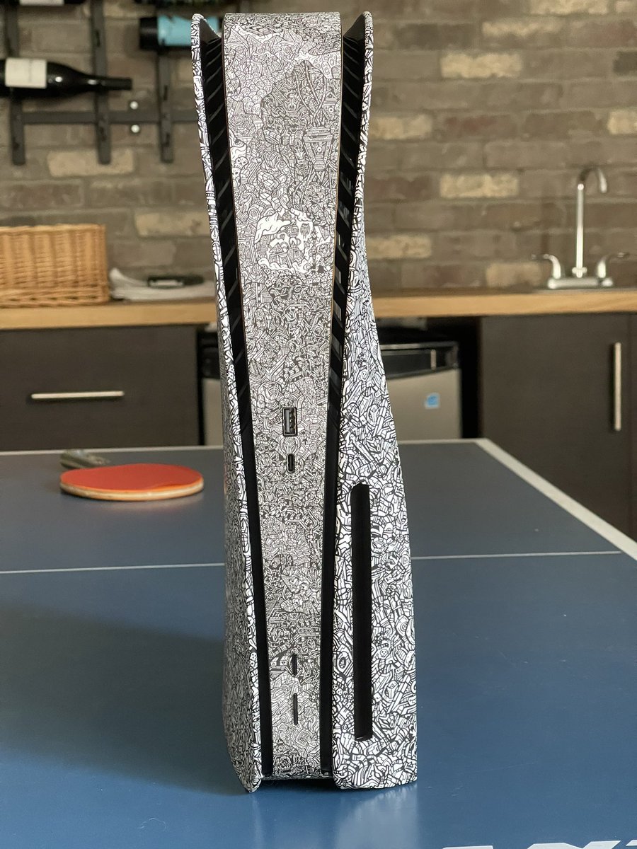 RobotCamoKing's tweet photo. You said it couldn’t be done. @dbrand I’m here as always to prove you wrong. My brother now has Robotplates. https://t.co/Ww9faAFmbc