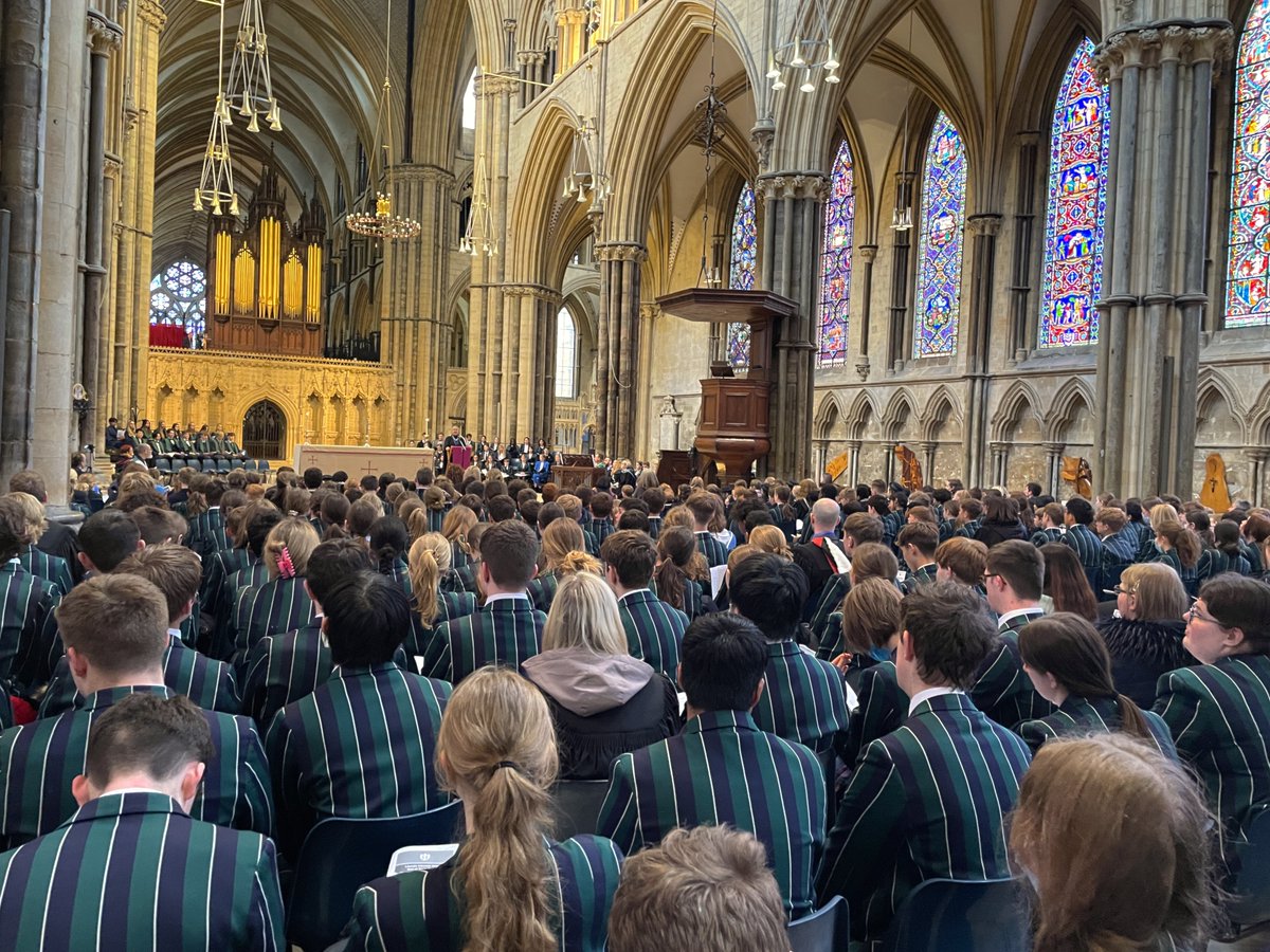 Lincoln Minster School tweet media