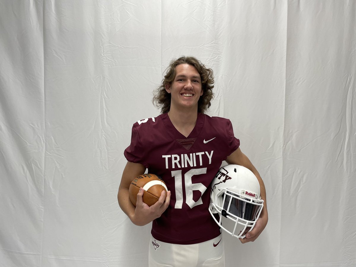 MarcusLapeyre's tweet photo. I am blessed to announce I am 💯% committed to Trinity University! I’d like to thank God, my family, coaches, and everyone who supported me along the way. Go Tigers! 🐅 #BeTheStandard @TUFootballTX @JerhemeUrban83 @CoachGezella @CoachScales_ @coachrayhall @g_vondrak_4 https://t.co/eCpqKF4eAg