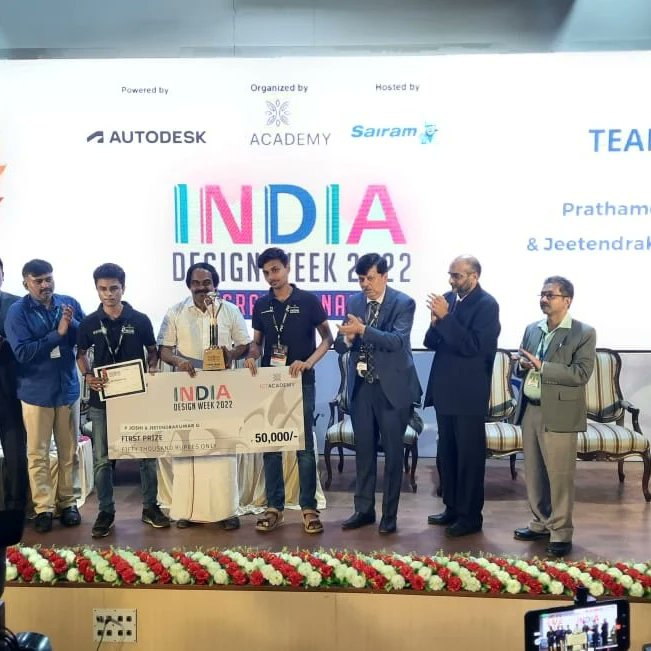 klsgitbelagavi's tweet photo. Happy to inform our two teams  bagged 1st and 2nd Prize at ICT INDIA DESIGN WEEK"competition held at Sairam Institutions Chennai.                Jeetendra and Prathamesh won 1st Prize.Anish and Pranjali won 2nd Prize,The event had a total of  70 teams all over INDIAN #ICTDESIGN https://t.co/mkmNB328PD