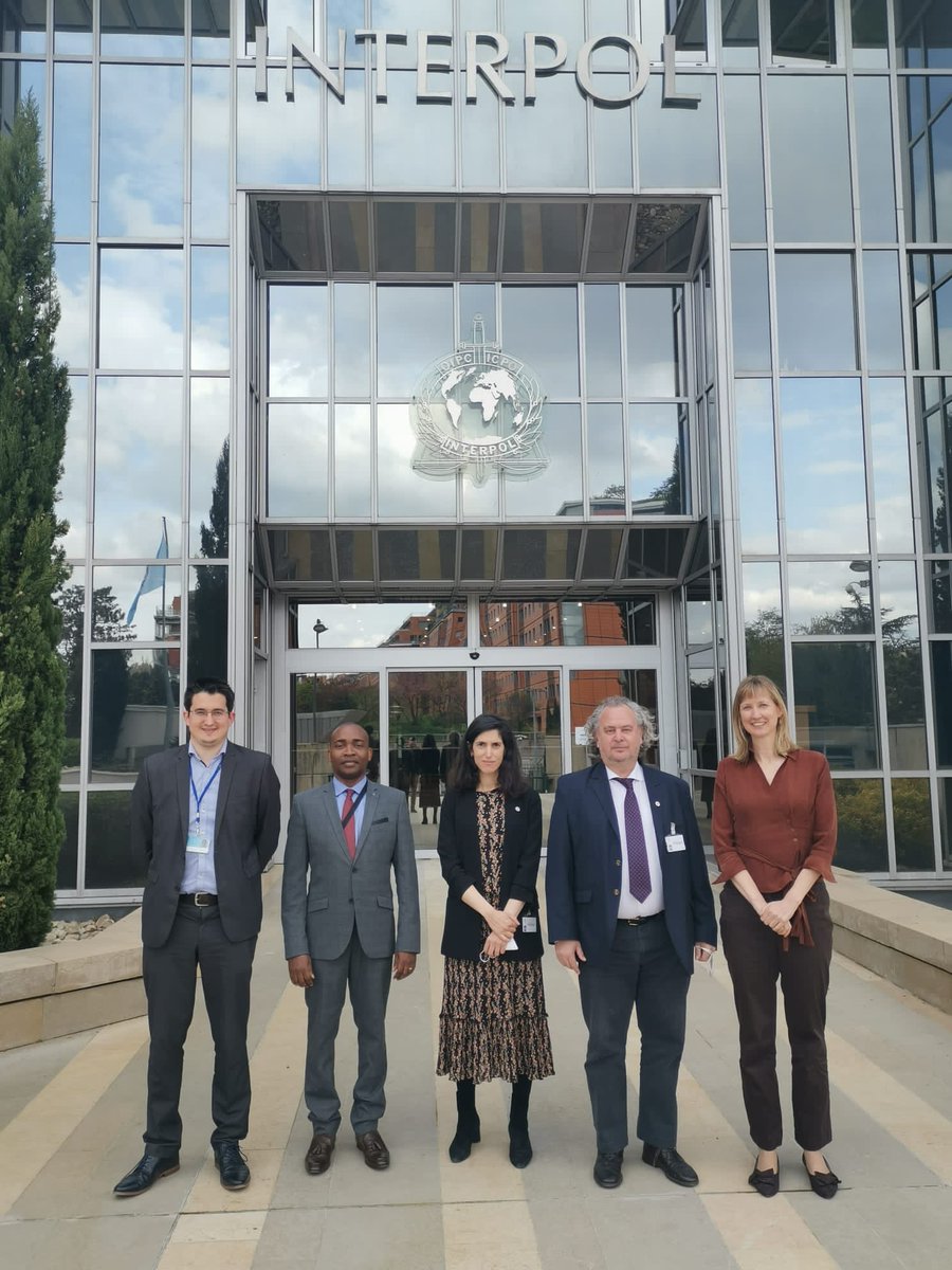 fondebrider's tweet photo. Excellent visit of ICRC Forensic Unit to ⁦@INTERPOL_HQ⁩ very good and constructive dialogue. https://t.co/5D7pgLO8GQ