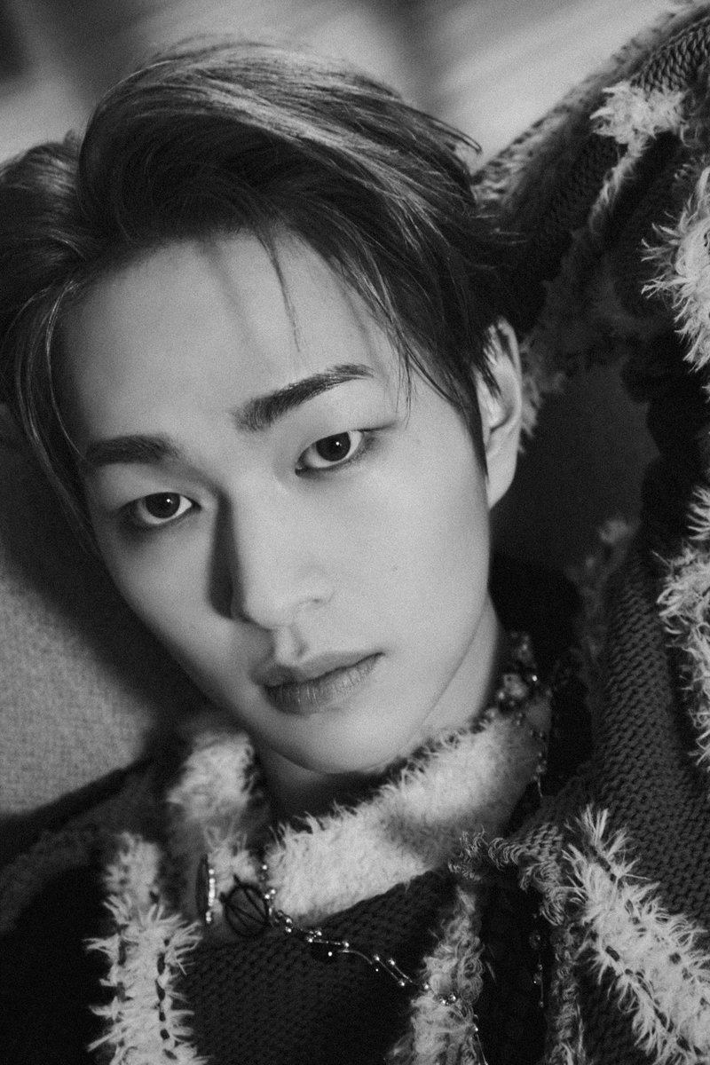 BOB52ONEW's tweet photo. ✨220331 ONEW The 2nd Mini Album 'DICE'  #1 Teaser Images

얼빡은 따로 모셔줘야.. .......

#SHINee #샤이니 #온유 #ONEW #이진기 #オニュ https://t.co/mKjX9Pdk7V