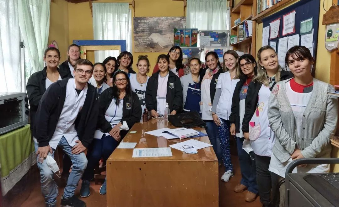 Escuela270's tweet photo. Hoy damos inicio al Proyecto "Nuestra meta la inclusión" solventado por la Fundación Navajas, a cargo de la Lic Daiana Haidas, quien atenderá las dificultades de aprendizaje y nos brindará herramientas para acompañar a nuestros alumnos.
@CGEMisiones @misioneseduca https://t.co/HKNDtvVNF9