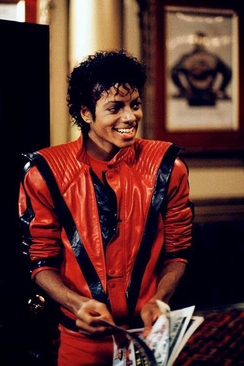 tisejjk's tweet photo. "só acredito pq tem imagens" uma thread sobre coisas do Michael Jackson que até hoje não acredito que aconteceu mesmo https://t.co/Y5jDkskQG4