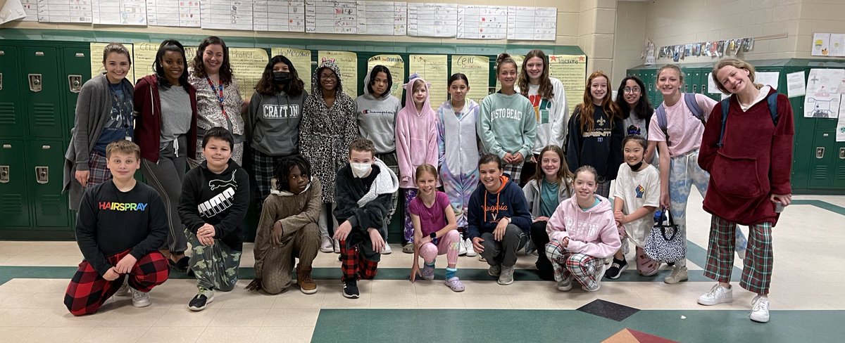 SeeTheAble1's tweet photo. Good morning!!! โ๏ธ ๐ค๐ค๐คItโs #Pajama day @CraytonMiddle!!! We are celebrating #Abriyanna today for Spirit Week!! #SCUnified @HarrCenterStage @m_rorar @lpeterso_laura https://t.co/qKG2z8oiJ3