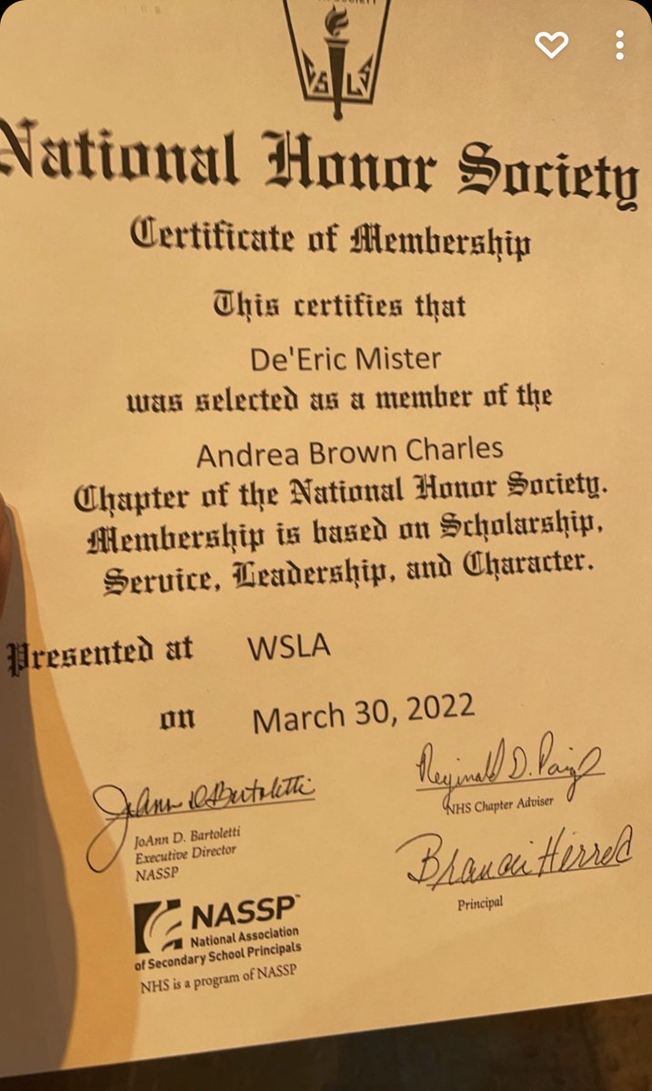 DeEricMister's tweet photo. Officially a member of the national honor society https://t.co/wJ4LT3Z3Vo