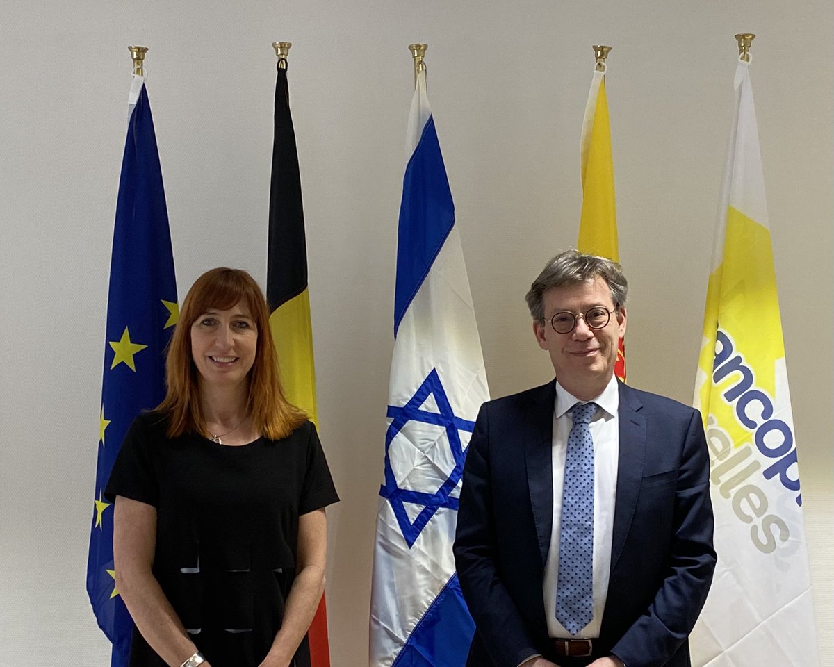 #Biotech #Medtech #Energie #Airspace #StartupNation
Quelles collaborations futures entre #Israel 🇮🇱  &amp; la #Wallonie dans les secteurs de l'innovation? 
🤝 C'était l'objet de la rencontre d'aujourd'hui entre l’Ambassadeur 🇮🇱, <a href="/EmmanuelNahshon/">Emmanuel Nahshon 🎗️</a>  &amp; <a href="/PDELCOMMINETTE/">PascaleDELCOMMINETTE</a>, CEO <a href="/AWEX_Belgium/">Wallonia Export & Investment Agency</a>.