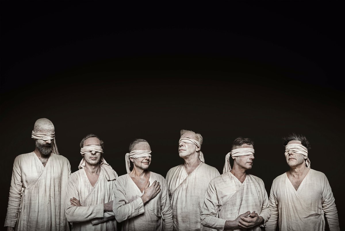 RSprachrohr's tweet photo. "Zeit"  © @jenskochphoto https://t.co/HEAAOQKrxa