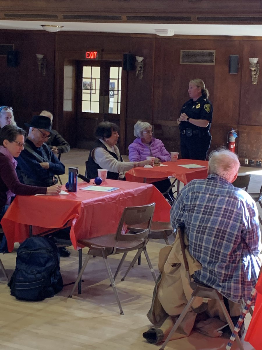 ArlingtonMAPD's tweet photo. The turnout was great at todays #CoffeeWithTheChief! Conversations were very informative, including information about scams and theft prevention. 

Thank you to all of the #ArlingtonMA residents who came &amp; to all of the town employees who helped set up! https://t.co/xW38BhaY2T