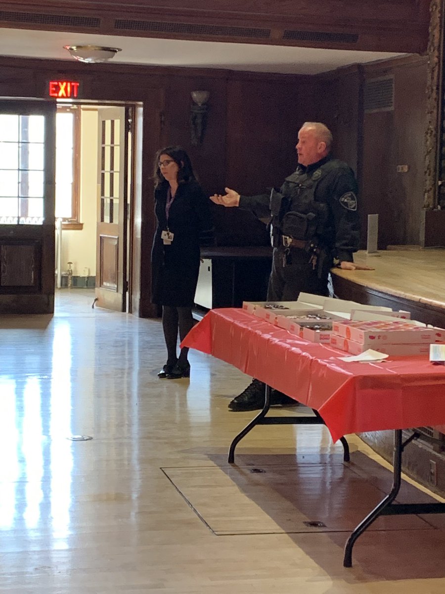 ArlingtonMAPD's tweet photo. The turnout was great at todays #CoffeeWithTheChief! Conversations were very informative, including information about scams and theft prevention. 

Thank you to all of the #ArlingtonMA residents who came &amp; to all of the town employees who helped set up! https://t.co/xW38BhaY2T