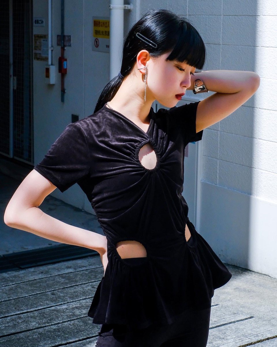 Fetico カットアウトブラウス | poulettes-azur.com
