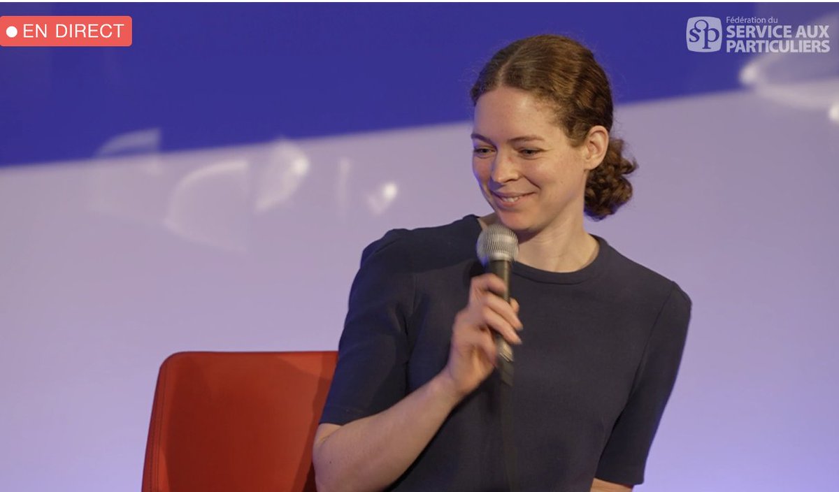 ❗️🏡Ajd notre directrice a pris la parole lors de la Conférence UE #SilverEco &amp; #SAP. Tendances communes d'↗️de demande de services et #MaintienàDomicile qui nécessite:
➕Investissement
➕ Soin pour les aidants
➕Approche centrée sur l'humain
➕Valorisation
➕Professionnalisation