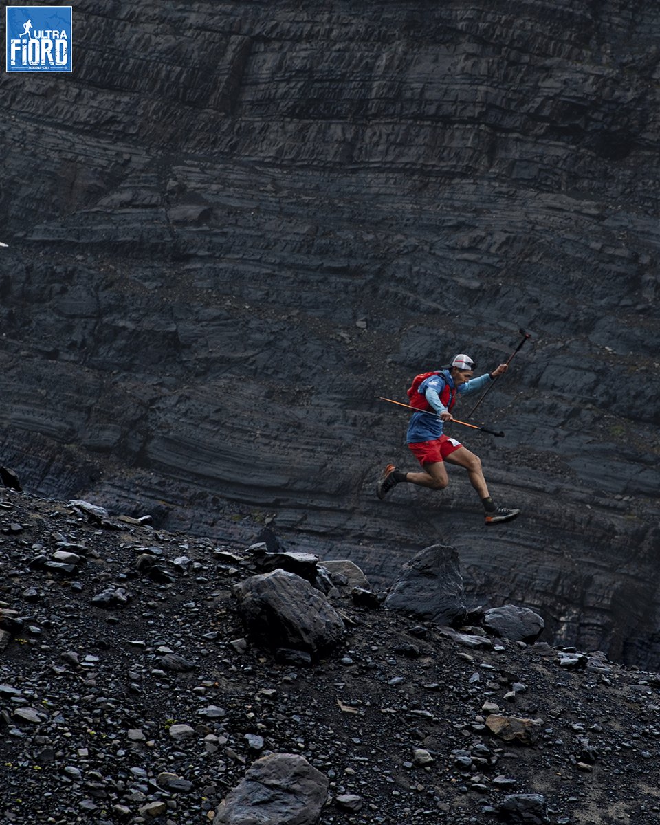 😌💭 Aquí, combinando mis dos pasiones: salto largo y trail running 😅.

ultrafiord.com

😌💭 Here, combining my two passions: long jumping and trail running 😅.

#UltraFiord #UltraFiord2023 #RacingPatagonia #Trail #TrailRun #TrailRunning #TrailRunningLife #UltraRunning