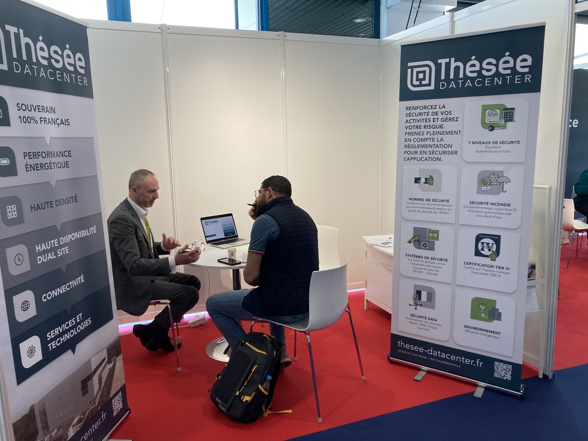 TheseeData's tweet photo. Retour en photo du Salon de l'IT Meeting au Palais des Festivals et des Congrès de Cannes📷
Expérience enrichissante et instructive.

 Avec la présence de notre Président Christophe Bouniol

#ITMeeting #Salon #ThéséeDataCenter #2022 #event #Souveraineté #données #Hébergement https://t.co/yPQJ6z3m5X