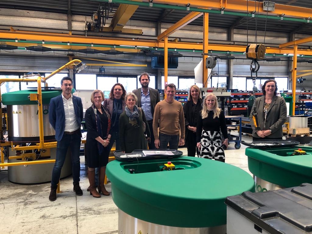 In Techvalley werken Noord-Hollandse machinebouwers, overheid en onderwijsinstellingen samen op thema’s als data, robotica en vision. Hierdoor ontstaan (duurzame) innovaties die de hele wereld over gaan. Vandaag bezocht ik @JASApackaging en JOZ home of the clean stable.