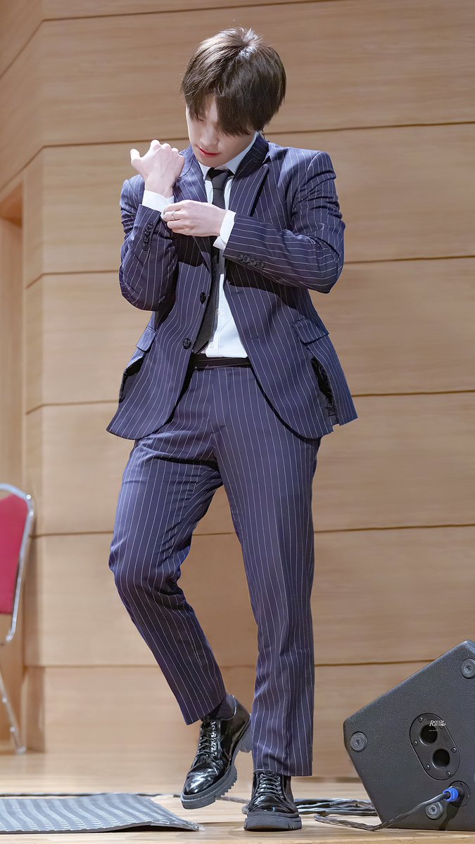 YOUR13LiGHT's tweet photo. ㅤㅤ

𝐋𝐢𝐆𝐇𝐓 𝐔𝐏𝐃𝐀𝐓𝐄 —  30/03/2022
━━━━━━━━━━

Our members Gandhung was spotted today at InterContinental Hotels, Seoul to attend @KALASINEMA press conference 'Sahya Sraddha: Sang Penyintas' series as one of the cast, named Sebastian.

ㅤㅤ https://t.co/iLkFZvkQXm